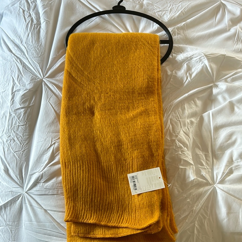 NWT Mustard scarf super soft